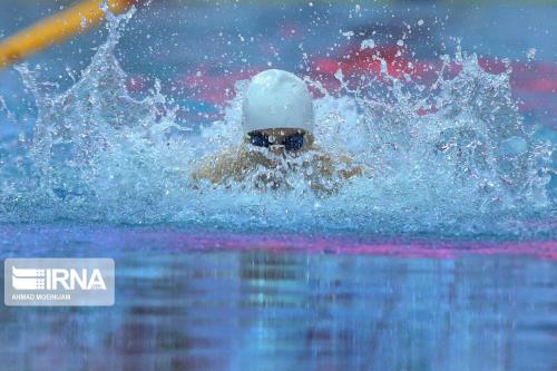 شناگر ایرانی ركورد ۲۰۰ متر پروانه كشور را شكست
