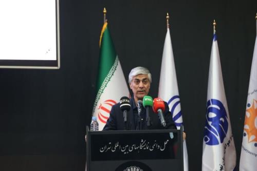کیومرث هاشمی: تمامی برنامه های برون مرزی فدراسیون ها باید پیوست فرهنگی داشته باشد