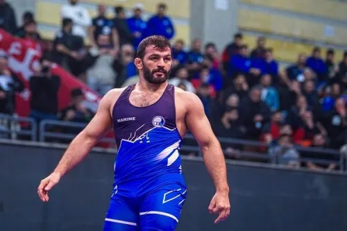 حسن یزدانی و گلیج رودرروی هم در فینال